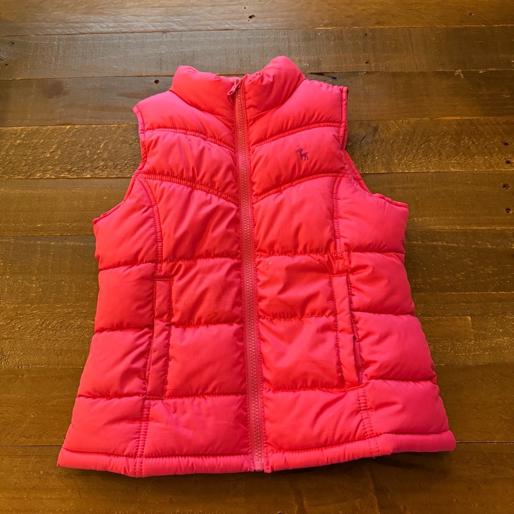 Old Navy Bright Pink Quilted Vest Girls Medium